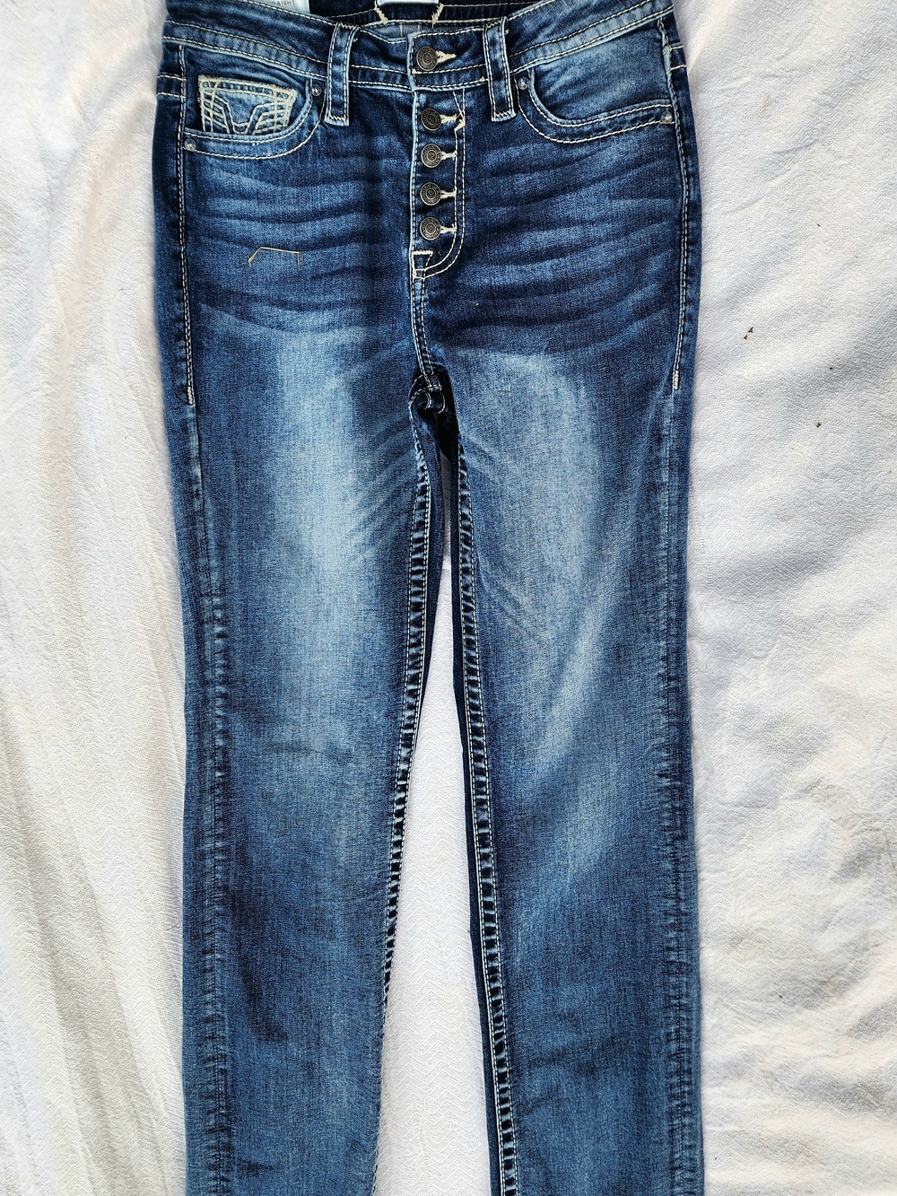 Vigoss Medium Wash Straight Leg Jeans with Button-Fly Size 8